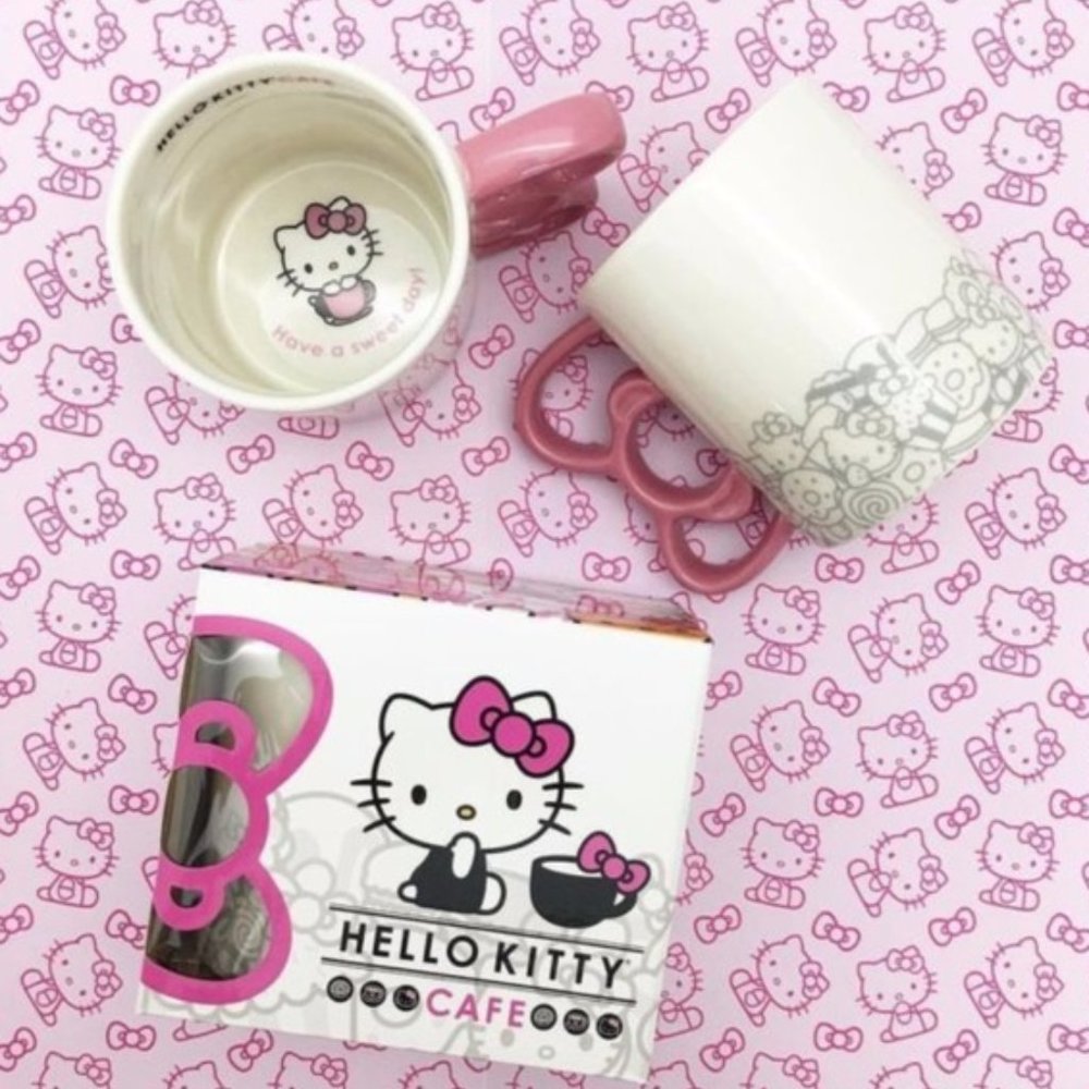 NIB x2 Sanrio Hello Kitty Cafe Exclusive Pink Bow Handle Mug Set + Shopping Bag